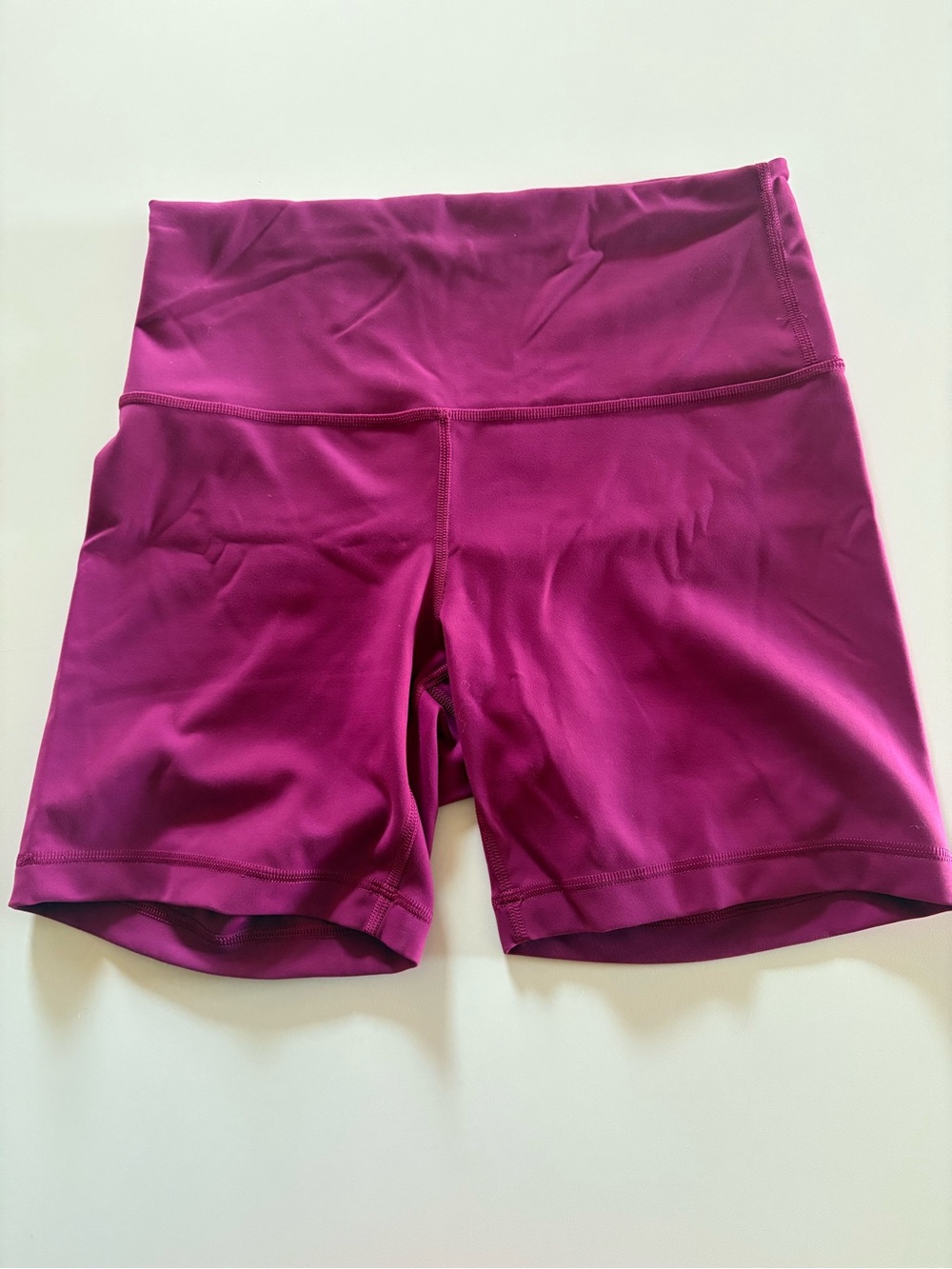Pink lululemon Wunder Train sz 8